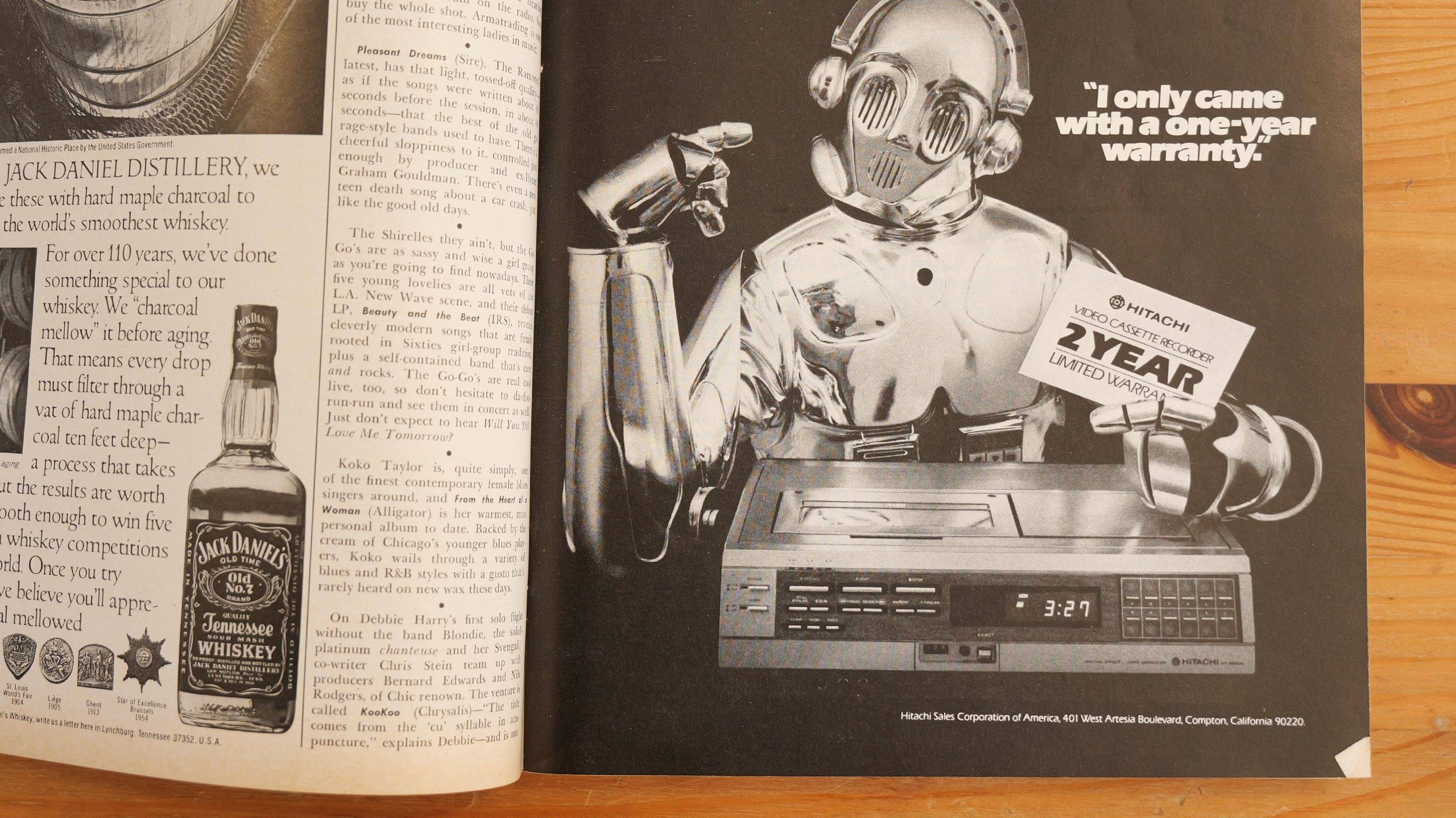 Maximalist Dreams: Print Advertising & Tech Culture in the 1980s Maximalist Dreams: Print Advertising & Tech Culture in the 1980s